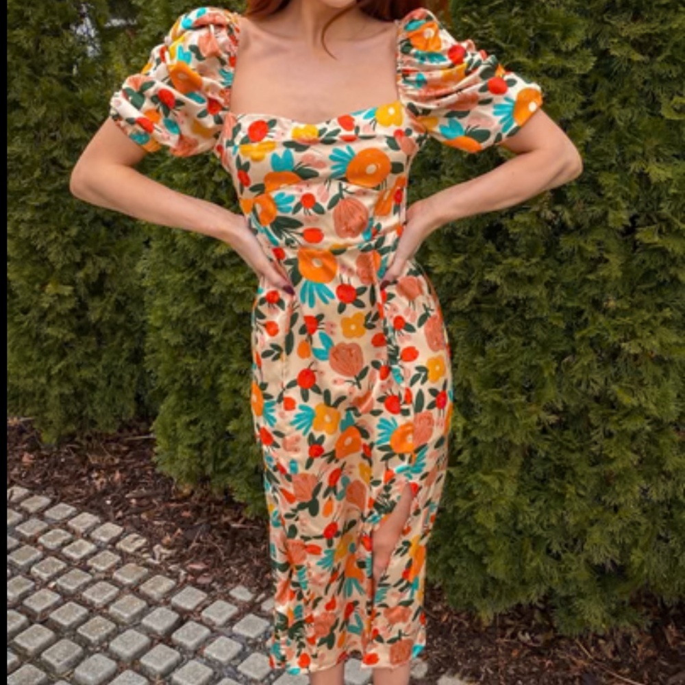 Vestique Summer Dress